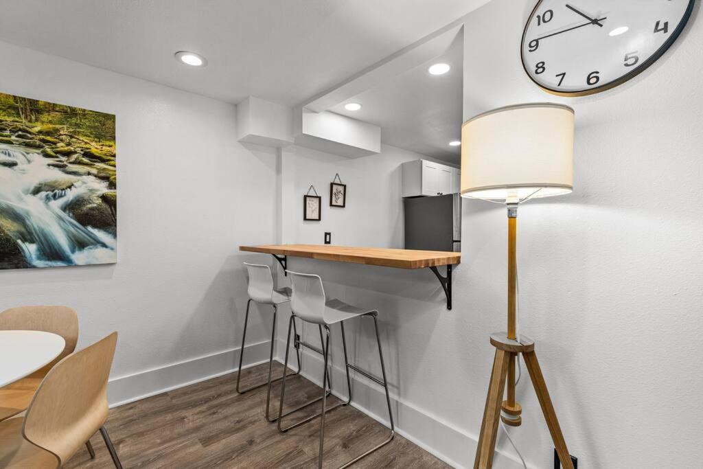 Pacific Nw Gem W/Hot-Tub 15 Minutes Airport. Apartment Auburn Exterior photo